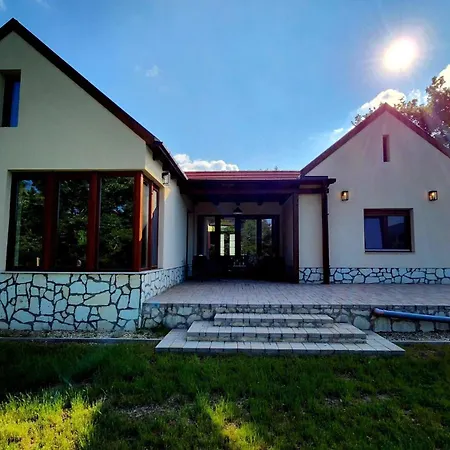 Ket Torony Vendeghaz Lejlighed